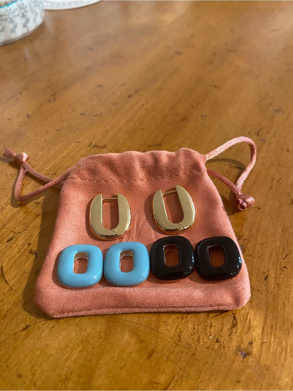 Mejuri Stevie Hoops with Two Hoop Links